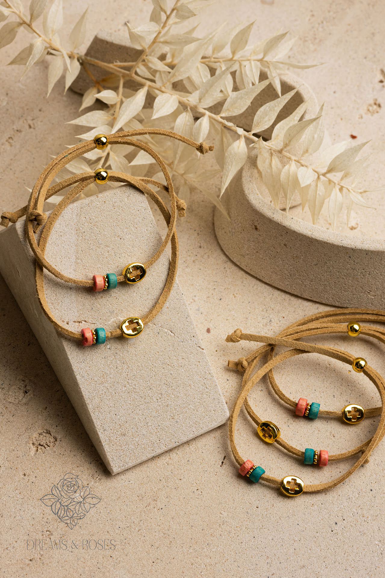 Μαρτυρικό βραχίολι K43 με μεταλλικό σταυρό 50τμχ