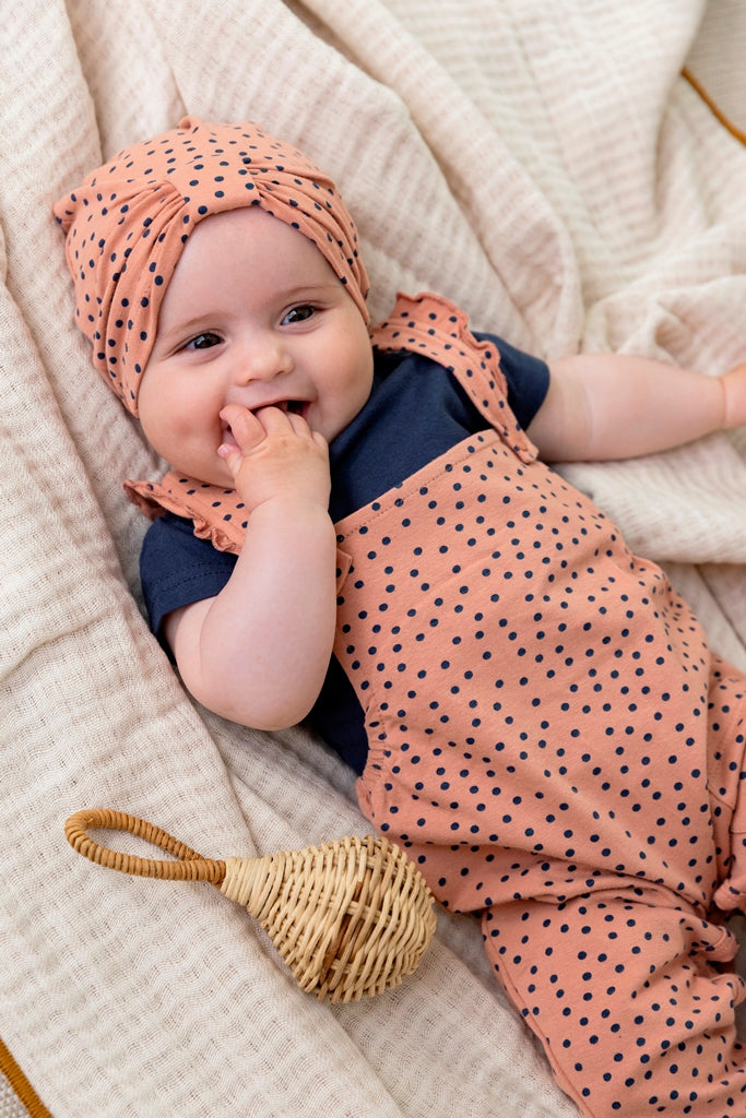 Φορμάκι μπλουζάκι σκουφάκι σετ T46341-31 σάπιο μήλο 3τμχ