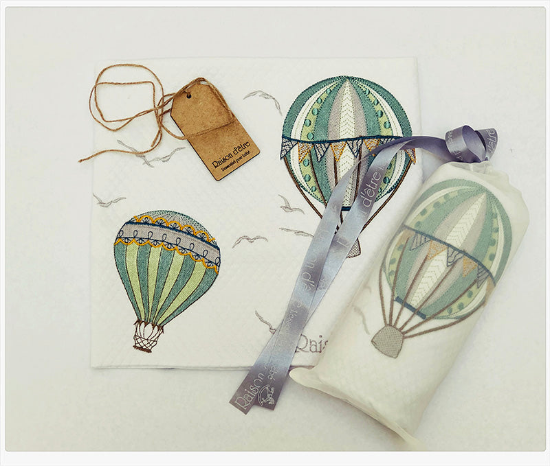 Baby gift set Hot Air Balloon green 14pcs